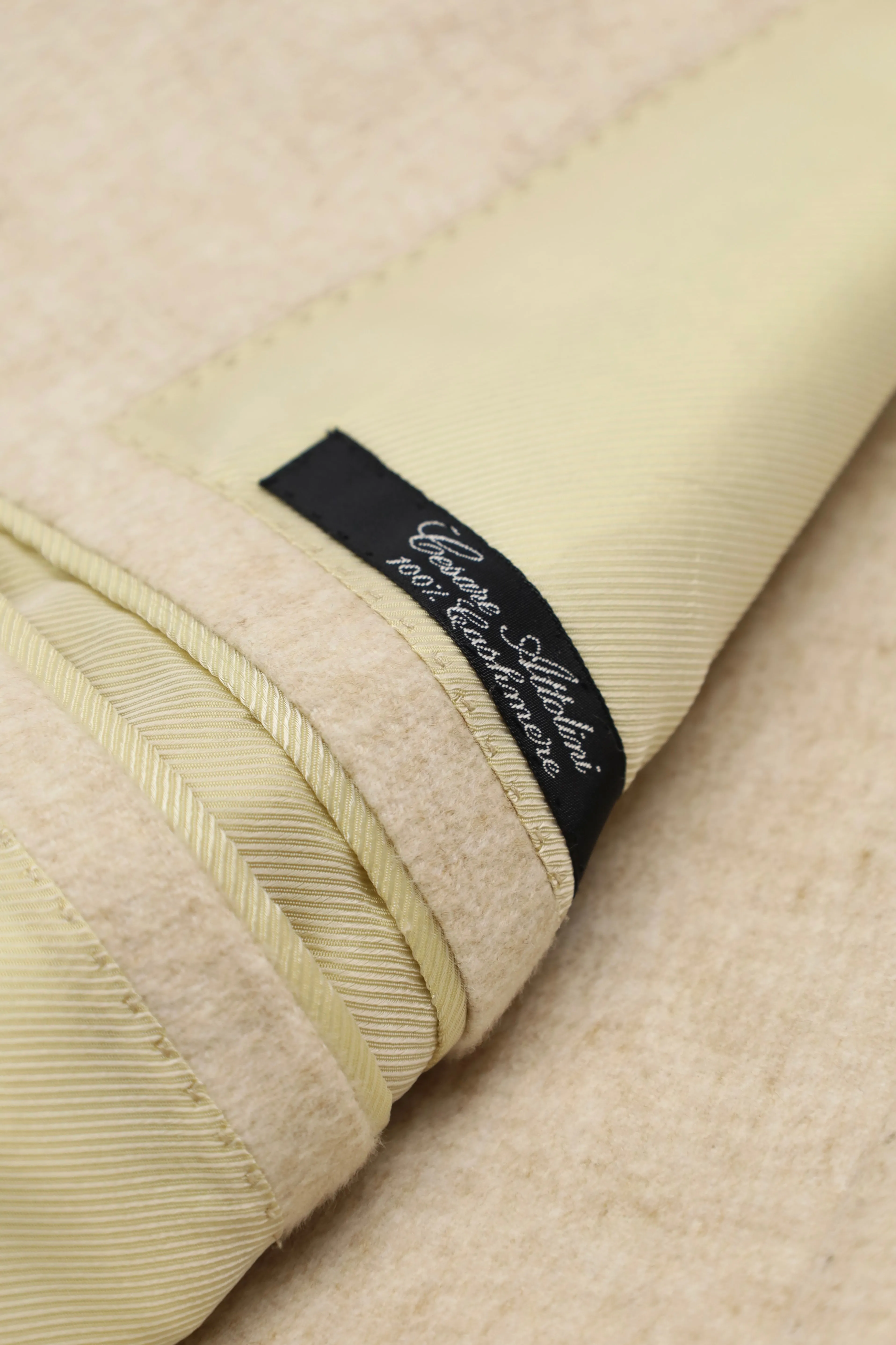 Cesare Attolini Beige "Piacenza" Cashmere Jacket