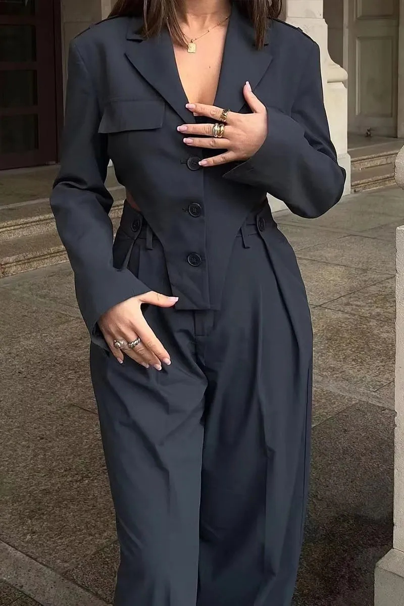 CK738 Waist Revealing Crop Jacket