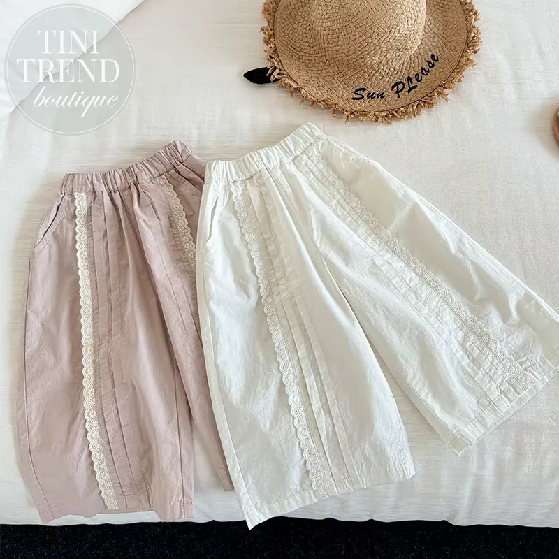 CLARA | Light Cotton Wide Leg Pants with Pockets