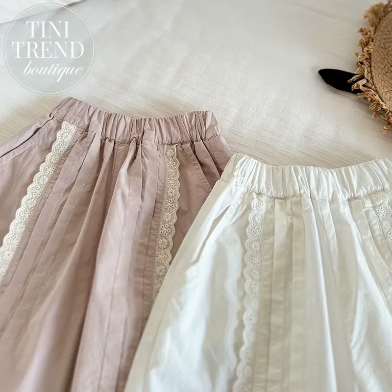 CLARA | Light Cotton Wide Leg Pants with Pockets
