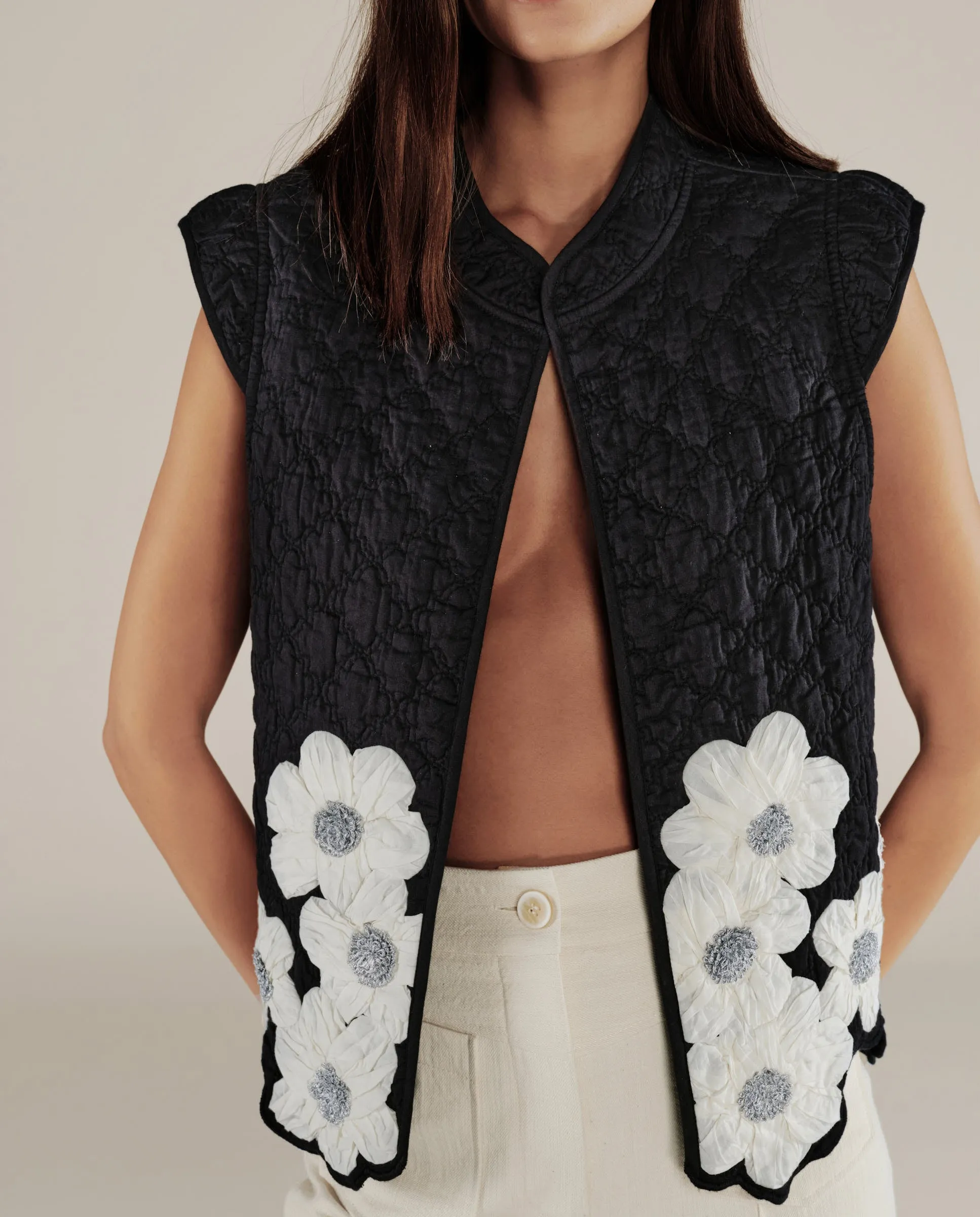 CRISTINA | Black Flower Cotton Vest