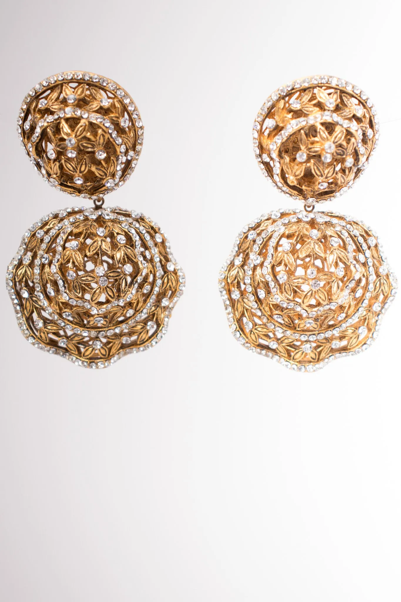 Crystal Oyster Drop Earrings