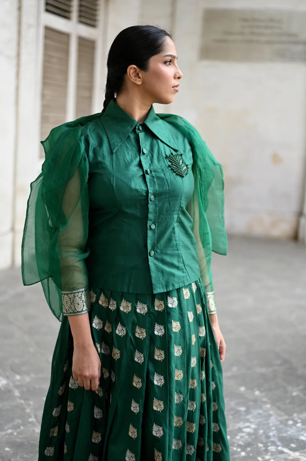 EMERALD GREEN BANARASI SHIRT, SKIRT & JACKET SET