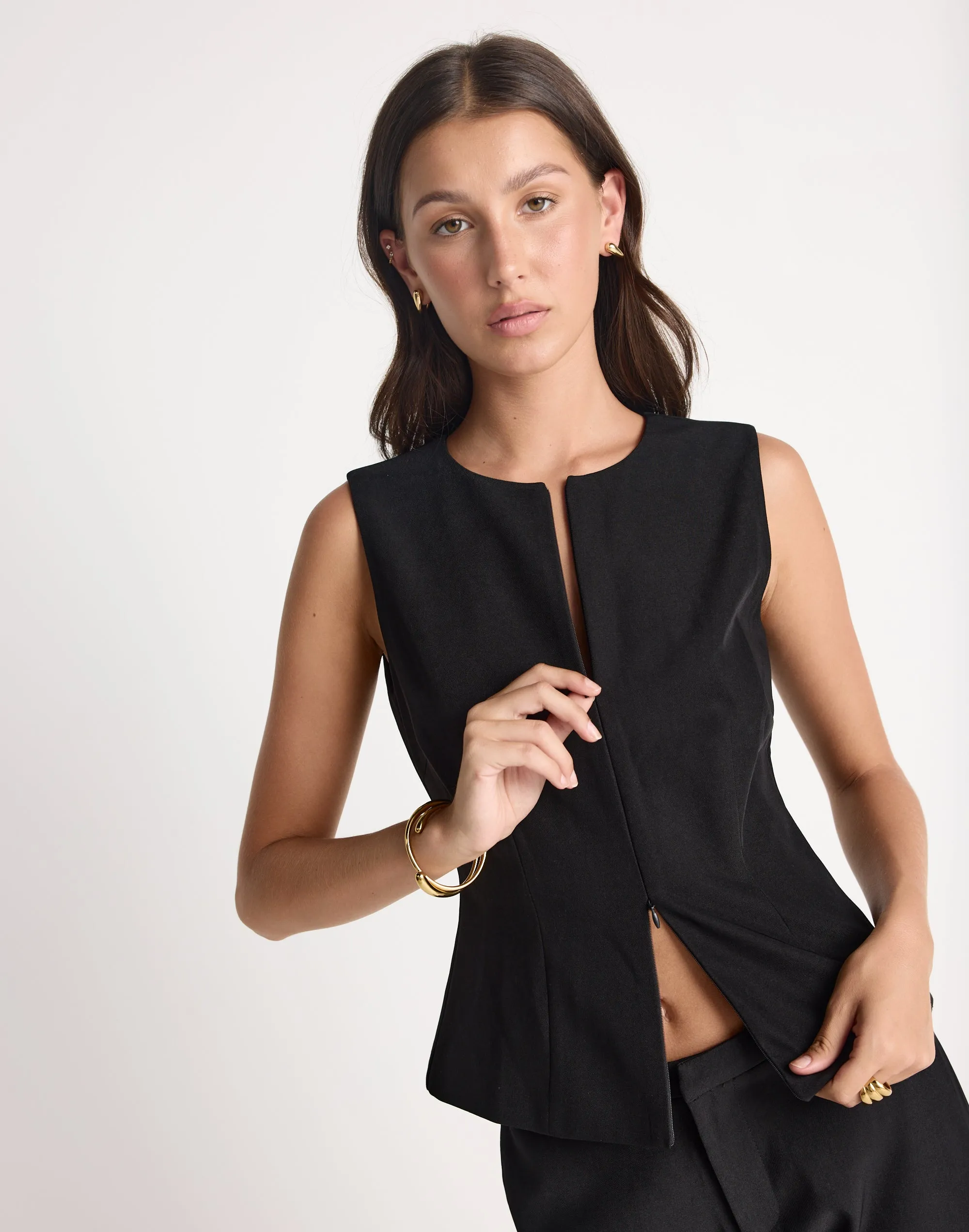 Everest Top (Black)