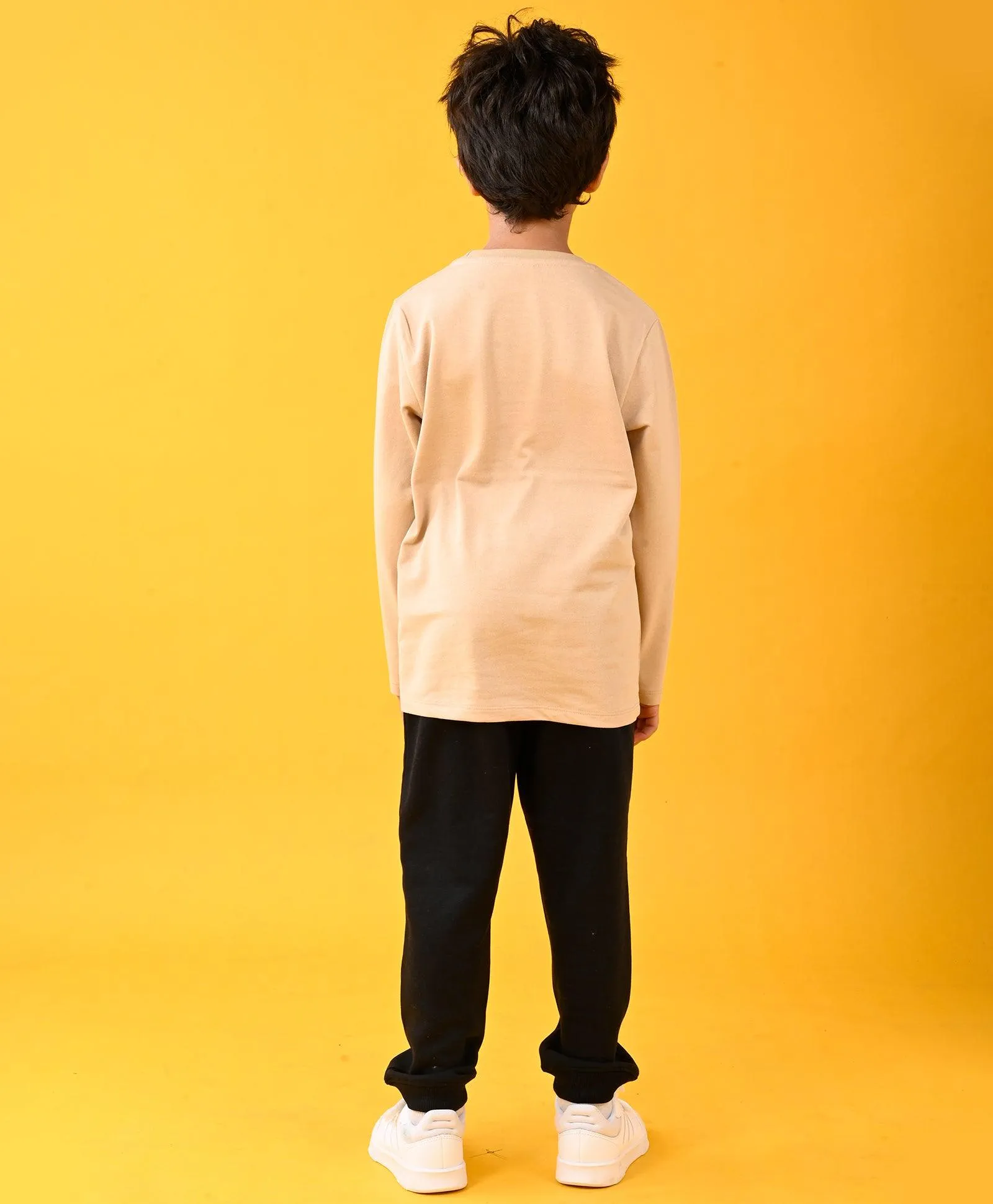 GAMER BEIGE T-SHIRT AND WARM FLEECE BLACK JOGGER SET - BEIGE / BLACK