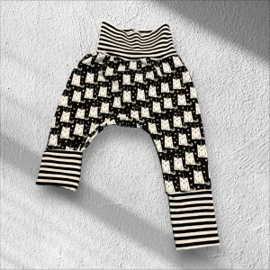 Pantalons évolutifs - Chats-licornes noirs
