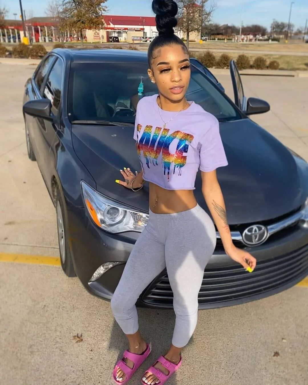 Rainbow Sparkle Sauce | Lavender Tee