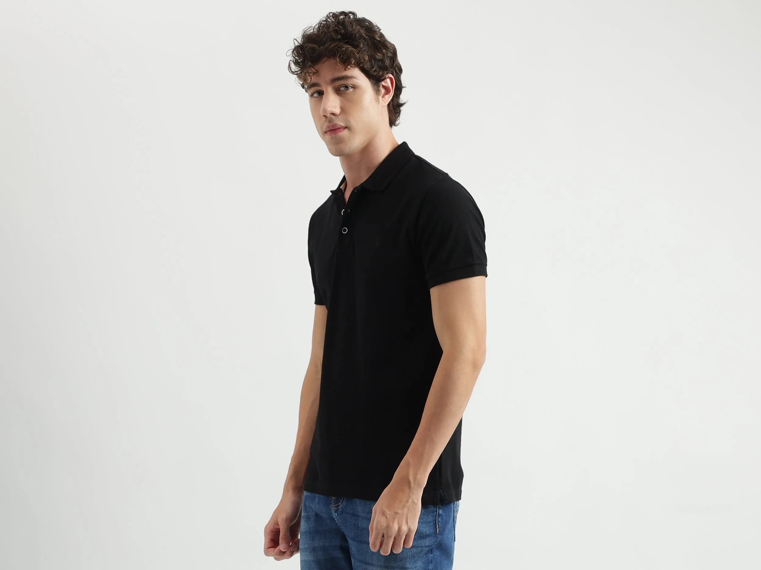 Regular Fit Polo Neck Solid Pattern T-shirt