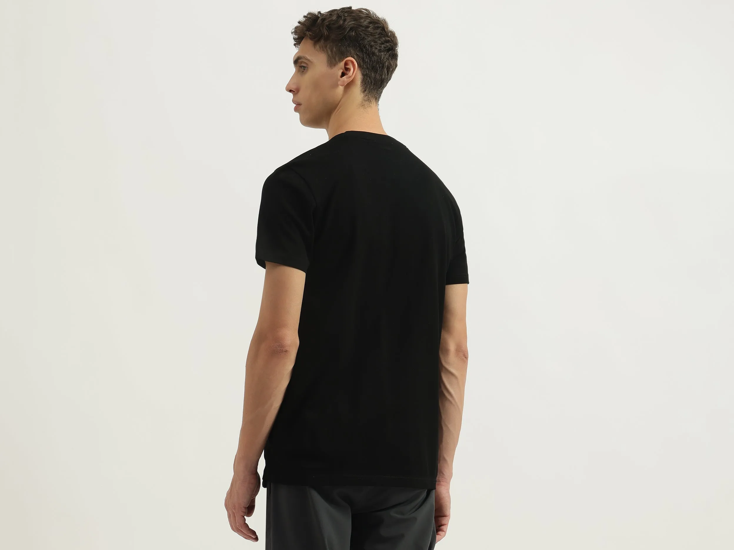 Regular Fit Round Neck Solid Tshirt