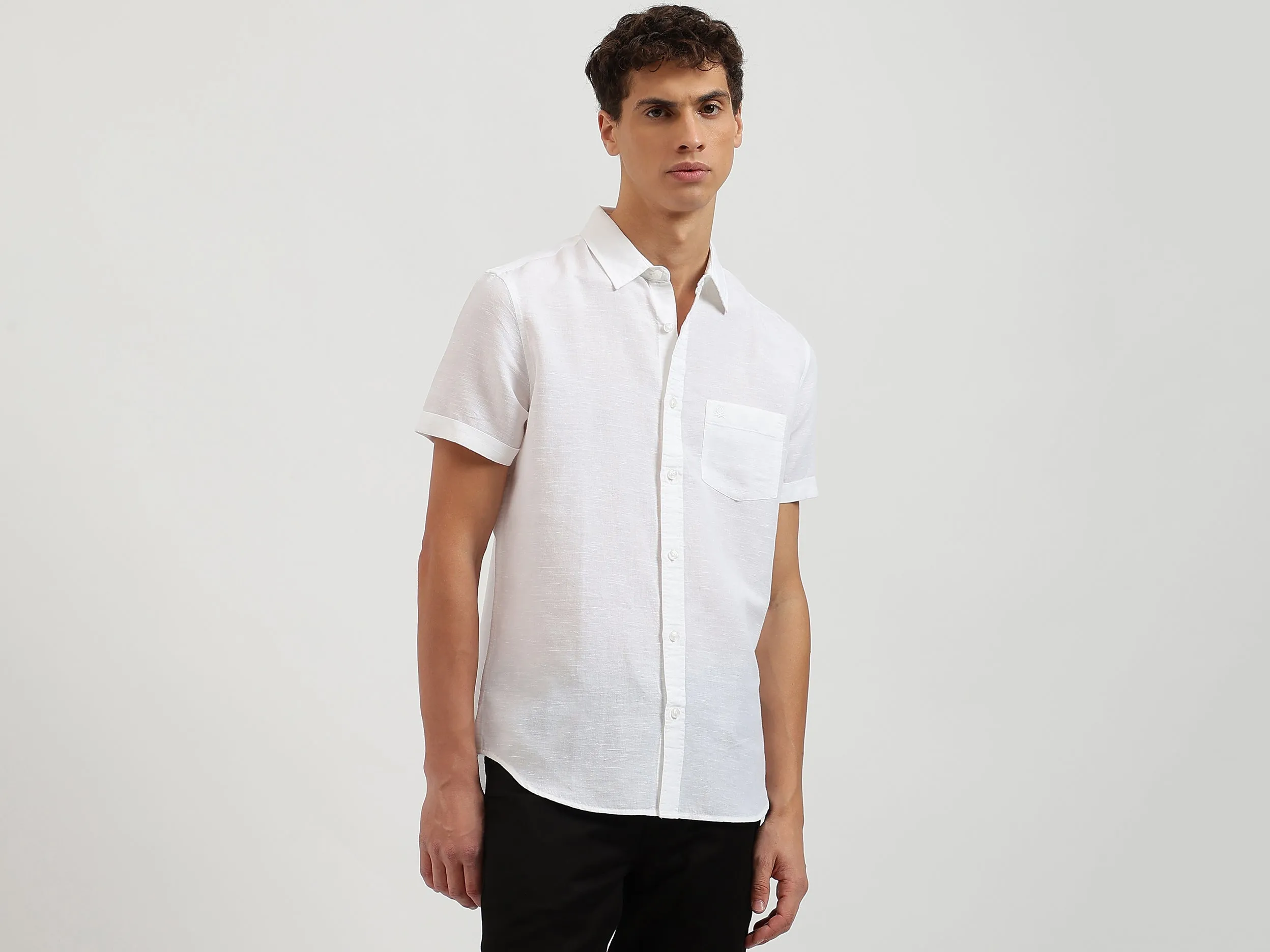 Regular Fit Spread Collar Solid Shirts