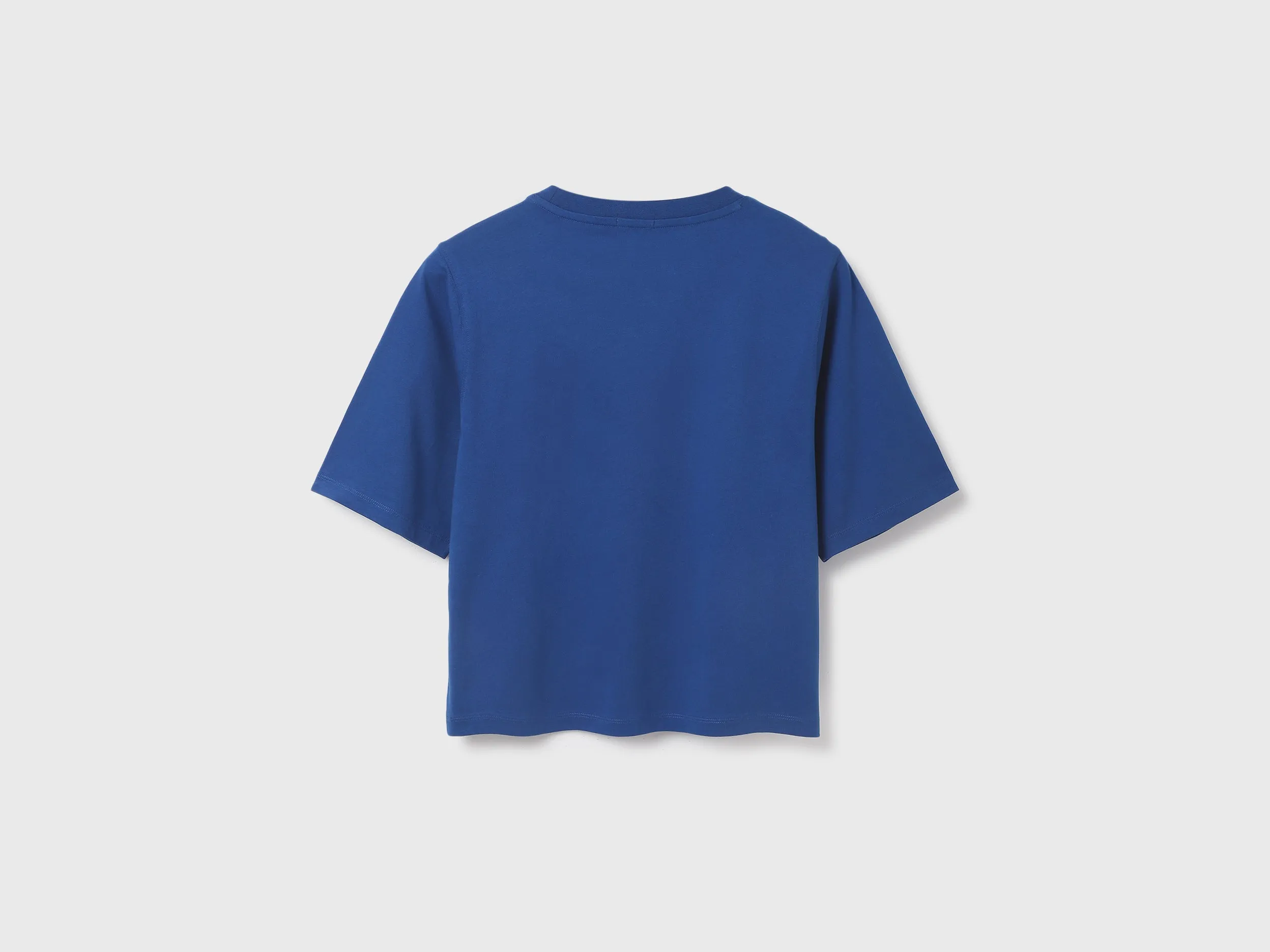 Round Neck Solid Tshirt