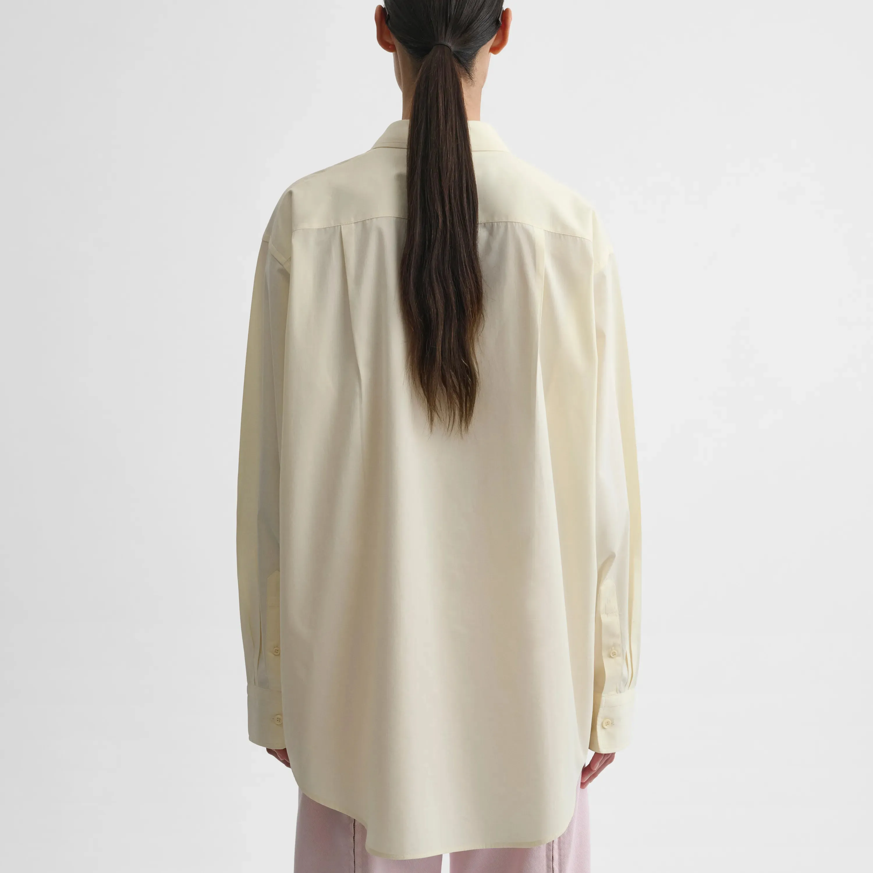 SHARP COLLAR SHIRT | light yellow cotton