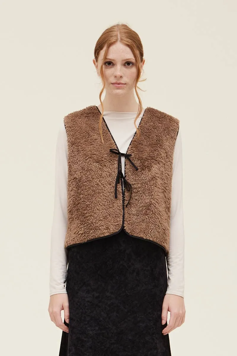 SHERPA VEST