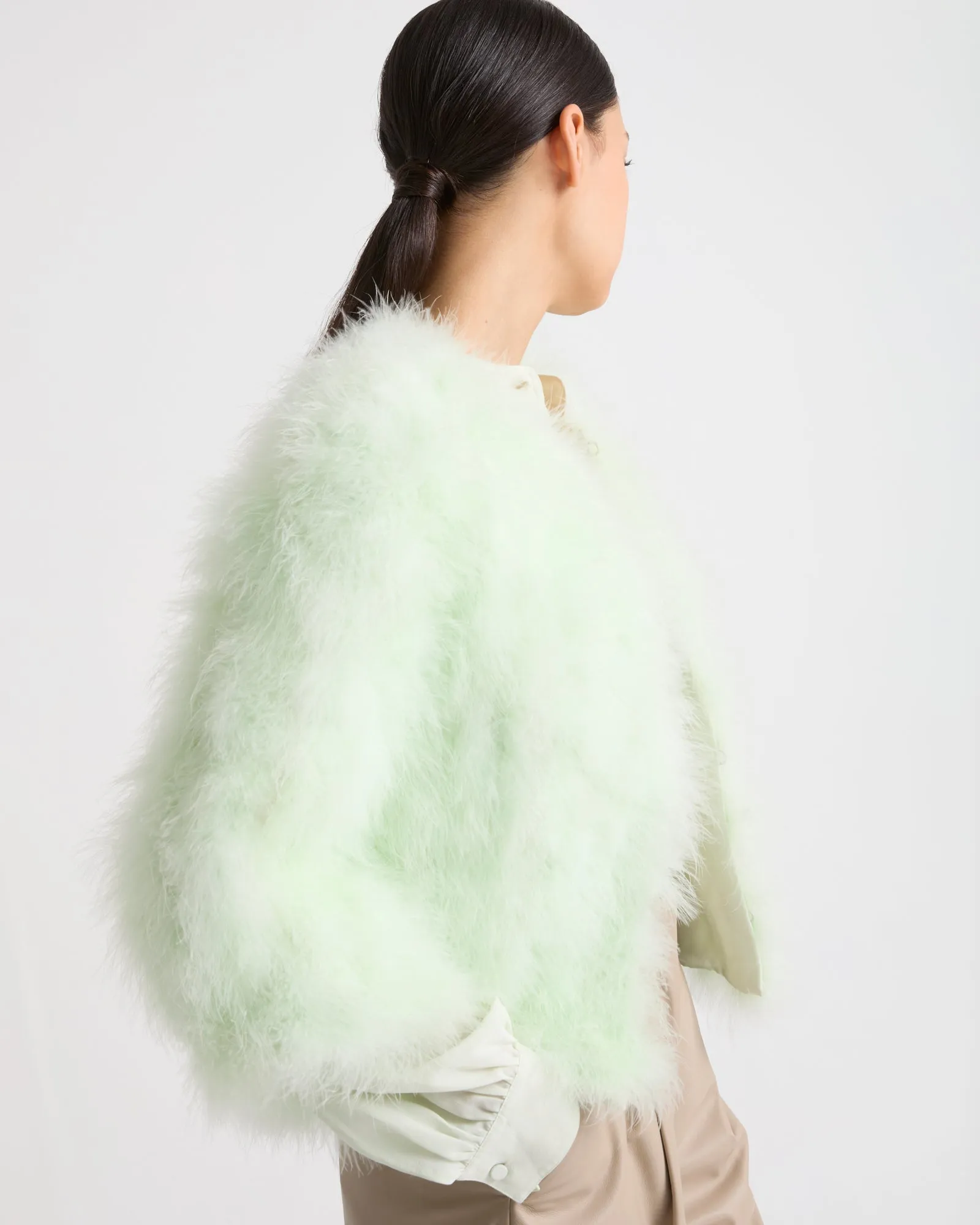 Short feather jacket