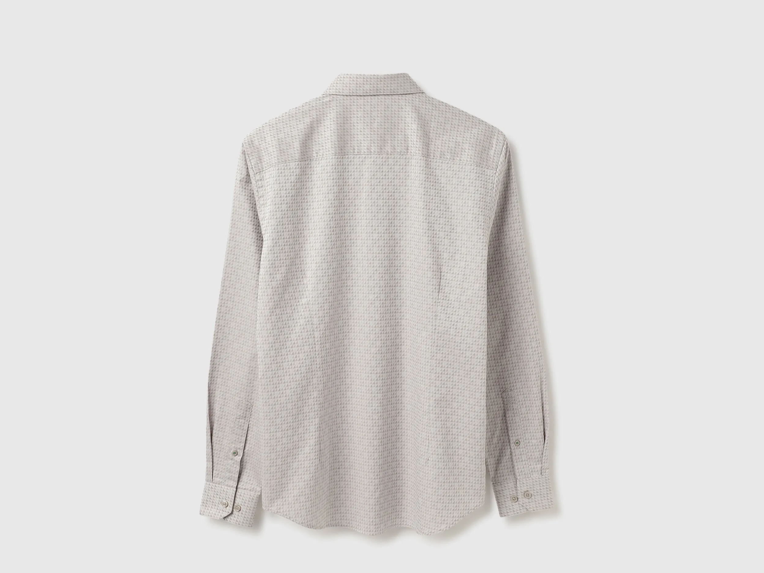 Slim Fit Cut Away Printed Shirts