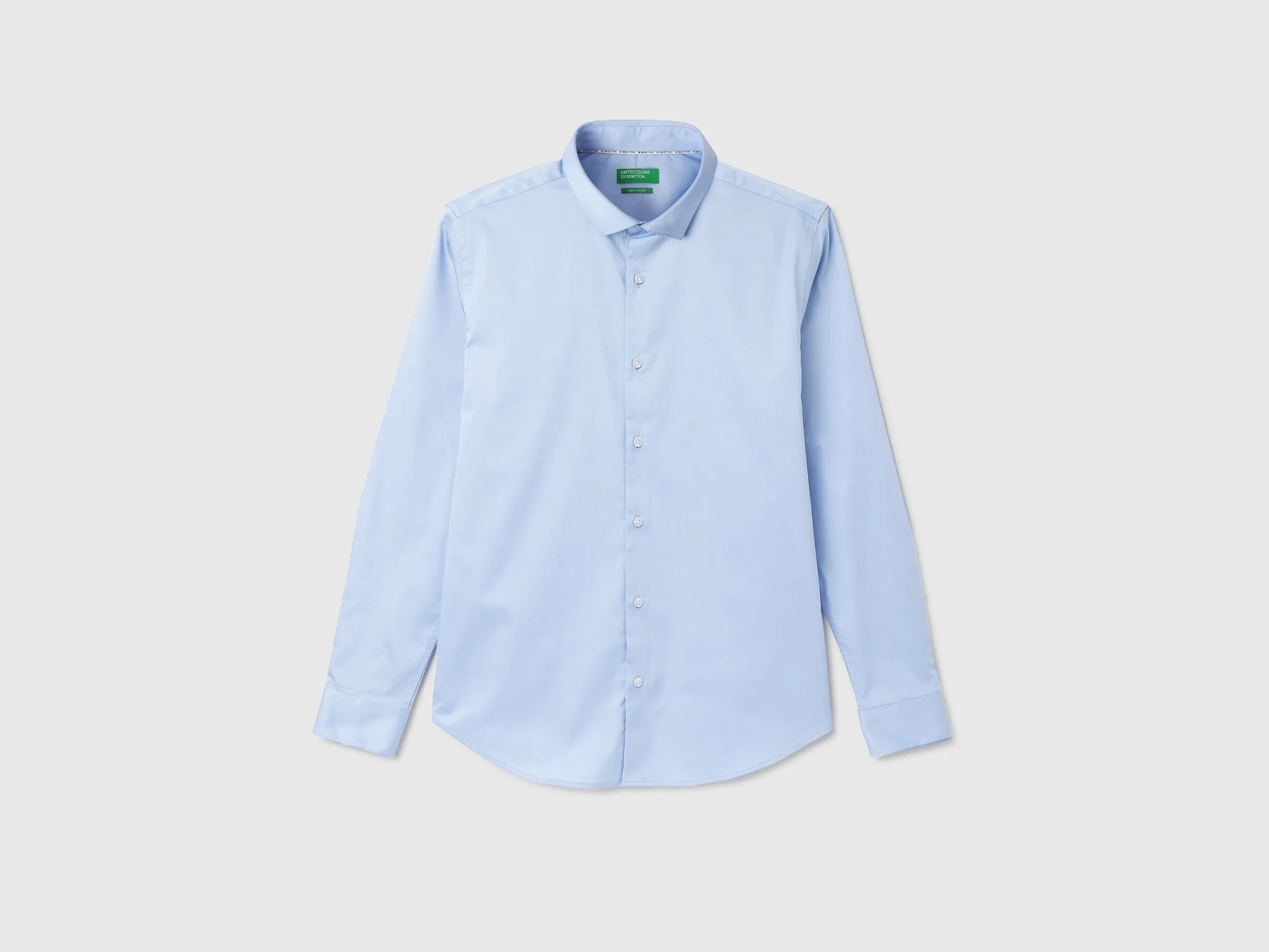 Slim Fit Spread Collar Solid Shirt