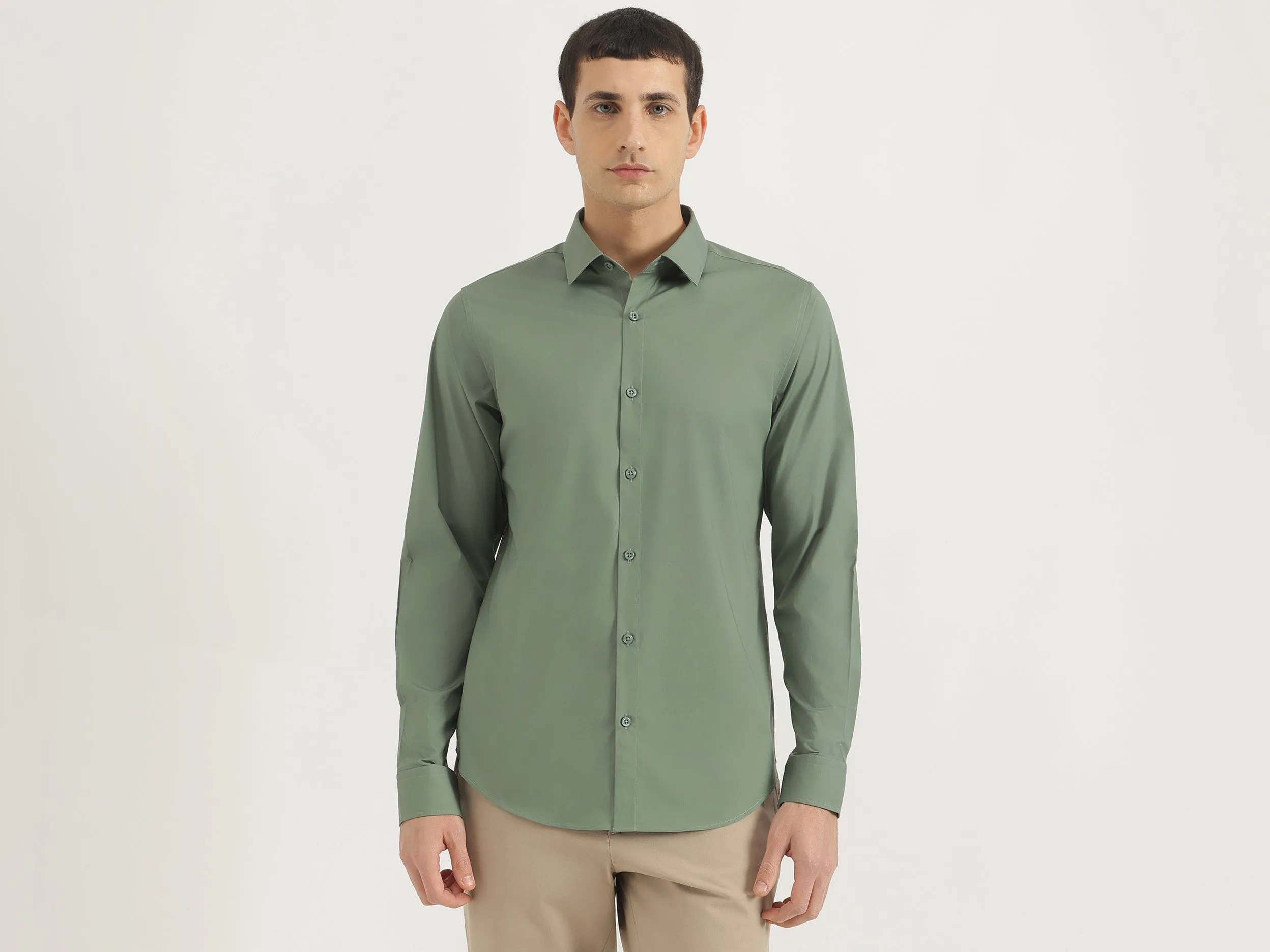 Slim Fit Spread Collar Solid Shirt