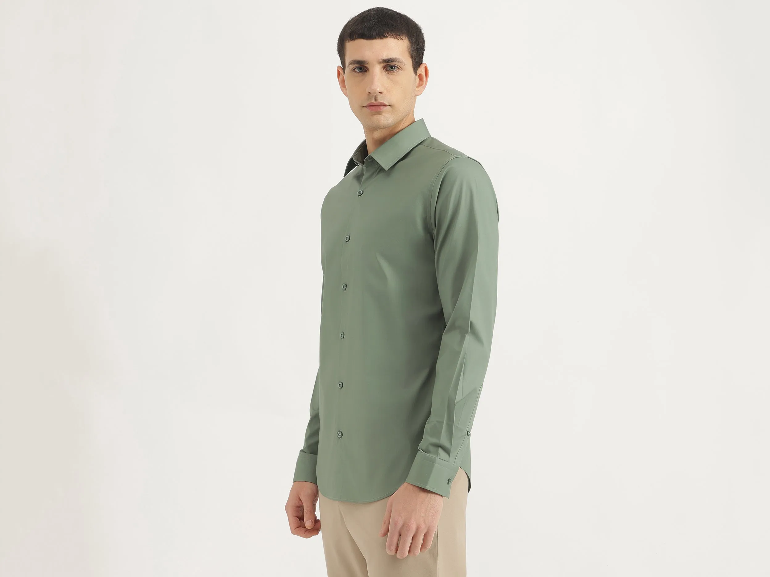 Slim Fit Spread Collar Solid Shirt