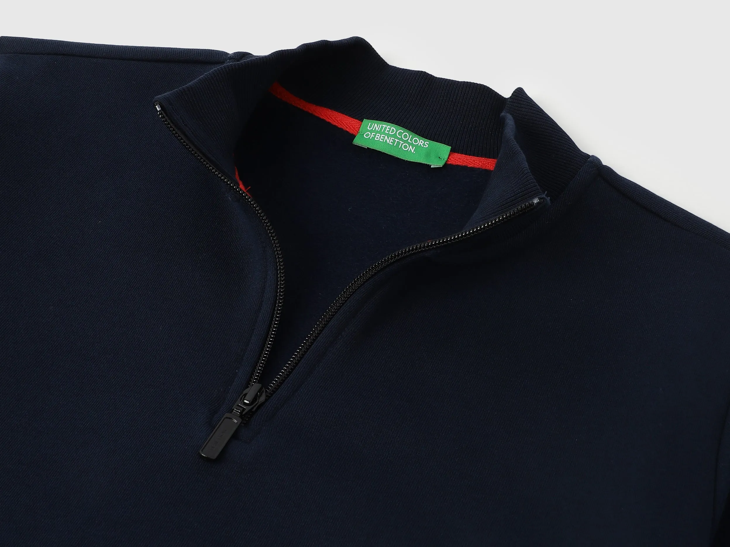 Slim Fit Zip Neck Solid Sweatshirts
