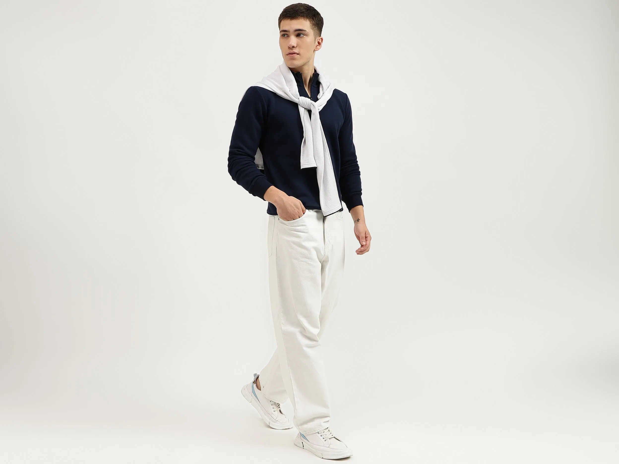 Slim Fit Zip Neck Solid Sweatshirts