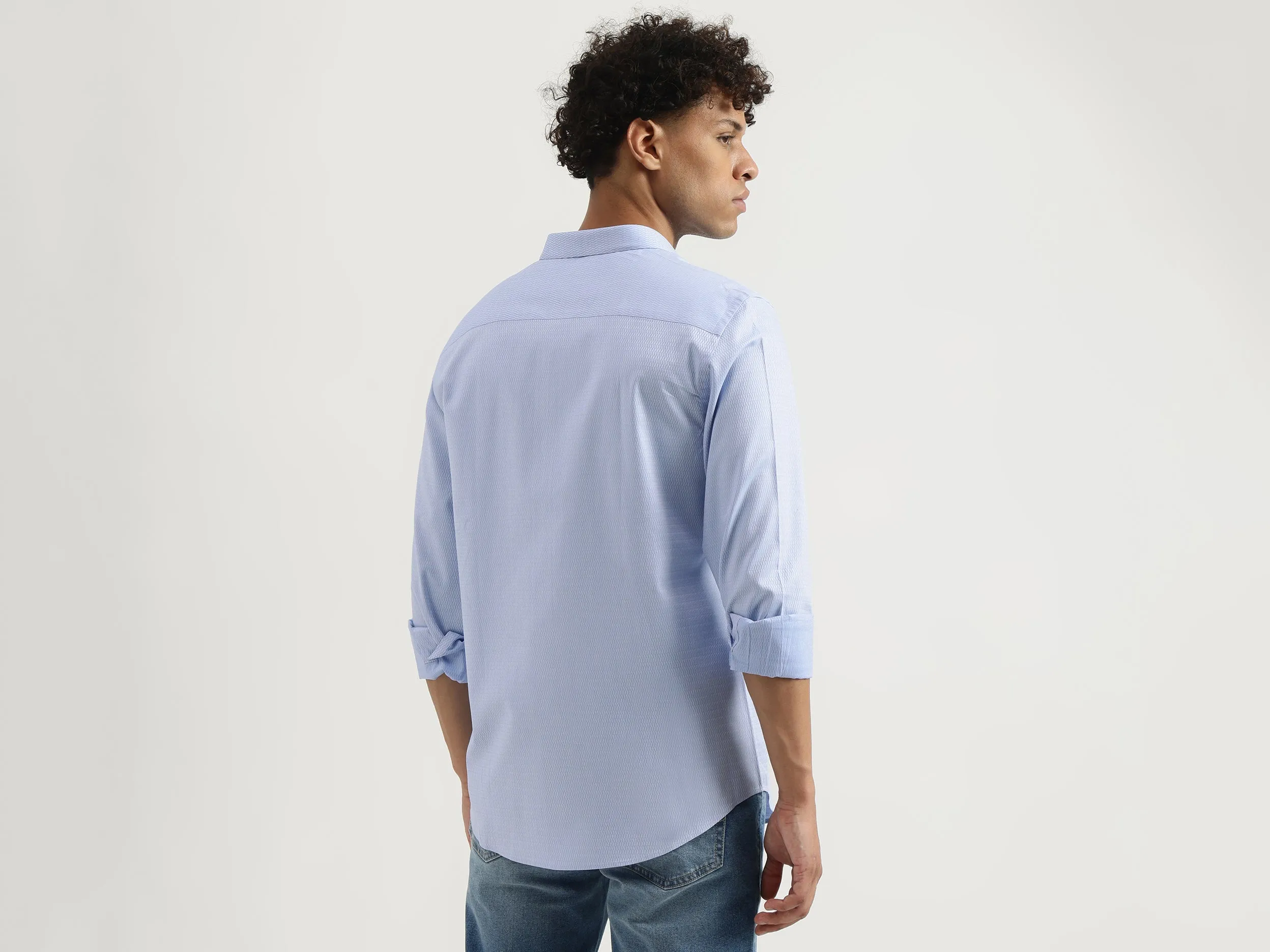 Slim Spread Collar Solid Shirt