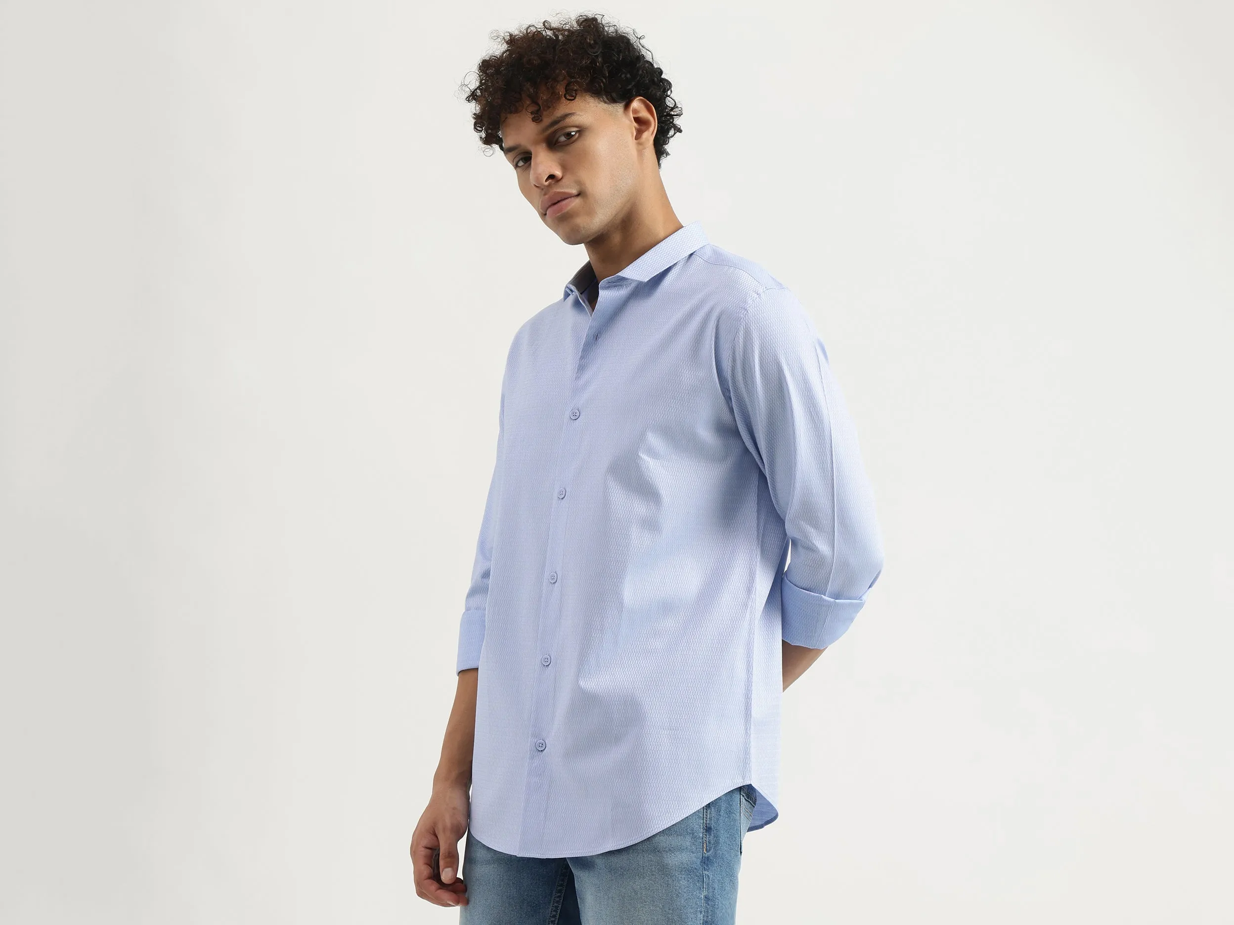 Slim Spread Collar Solid Shirt