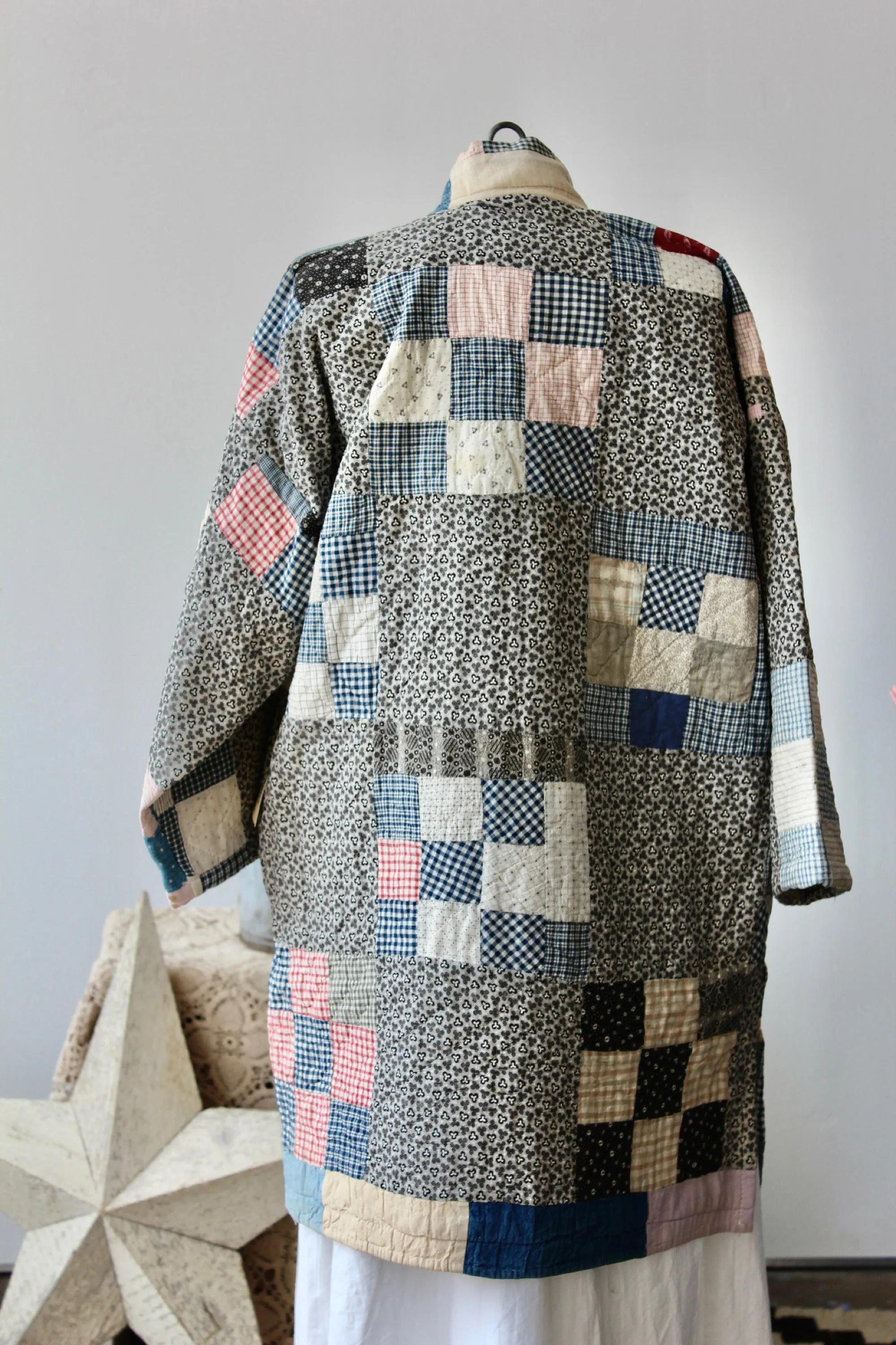 The Highlands Foundry Black Calico Quilt Coat THF35