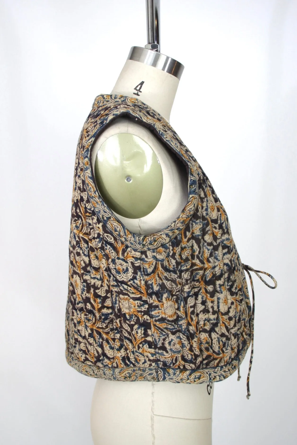 V.D.E Vinster Floral Quilted Vest