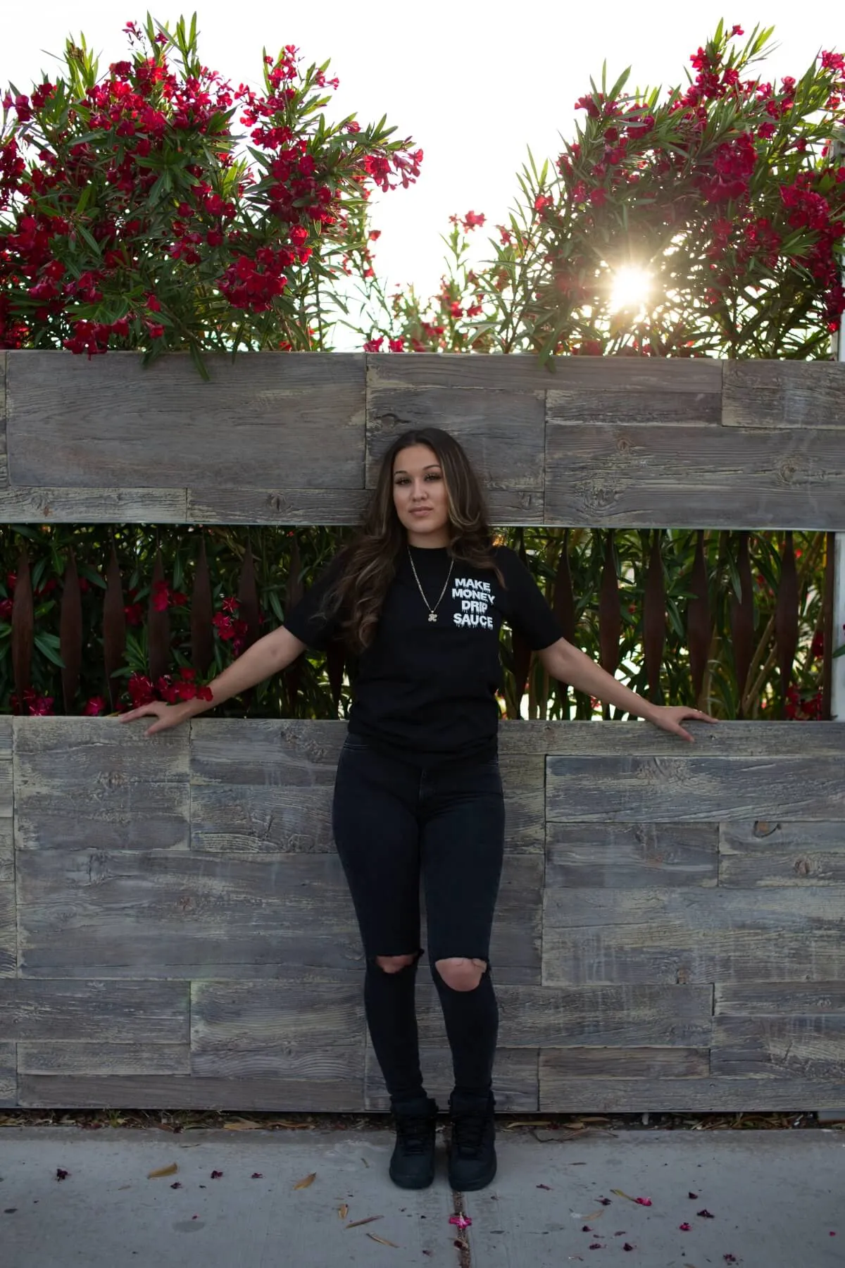 White Make Money Drip Sauce | Black Tee