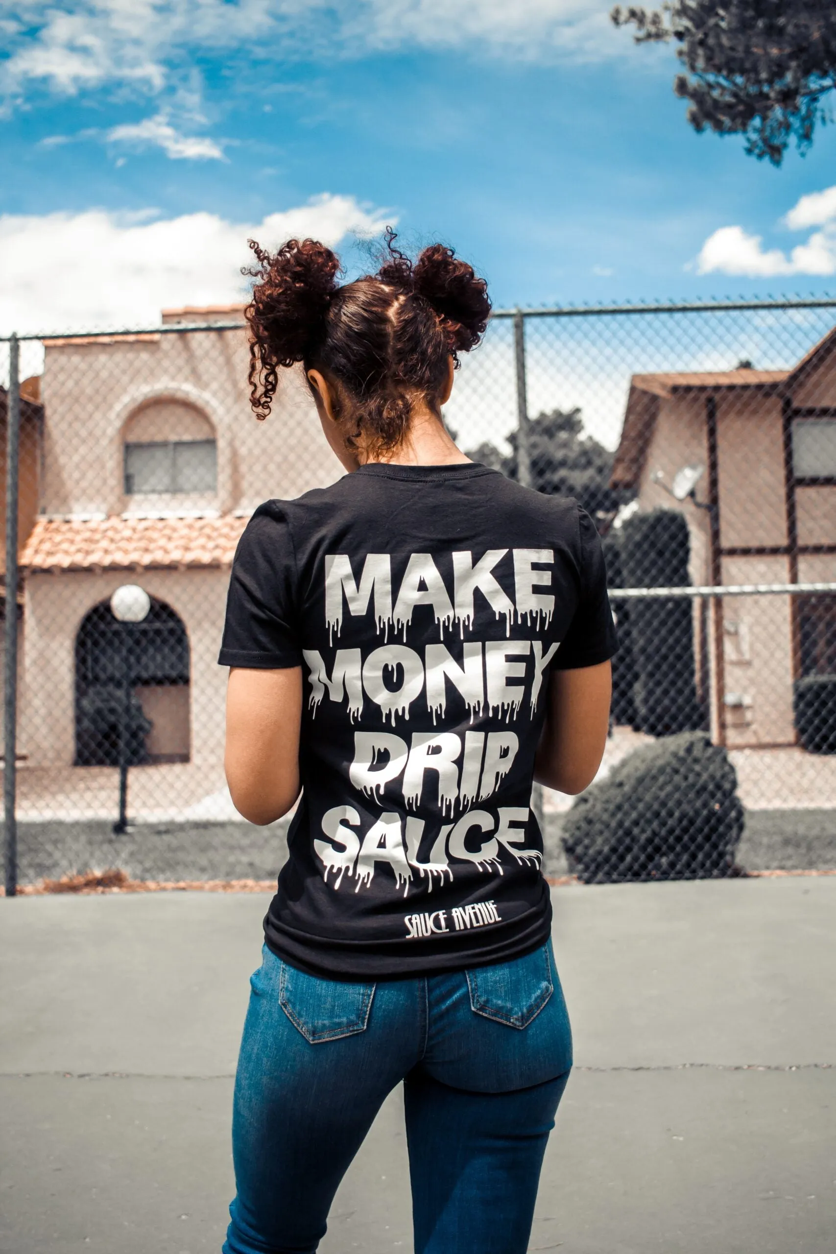 White Make Money Drip Sauce | Black Tee