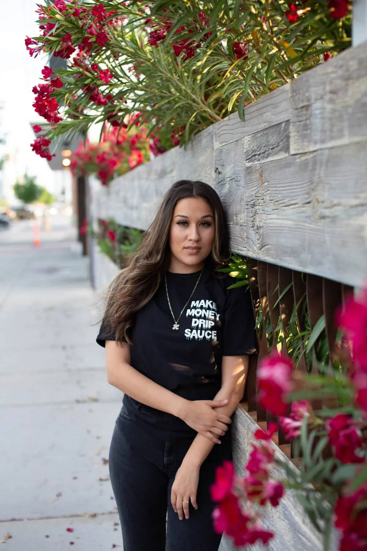 White Make Money Drip Sauce | Black Tee