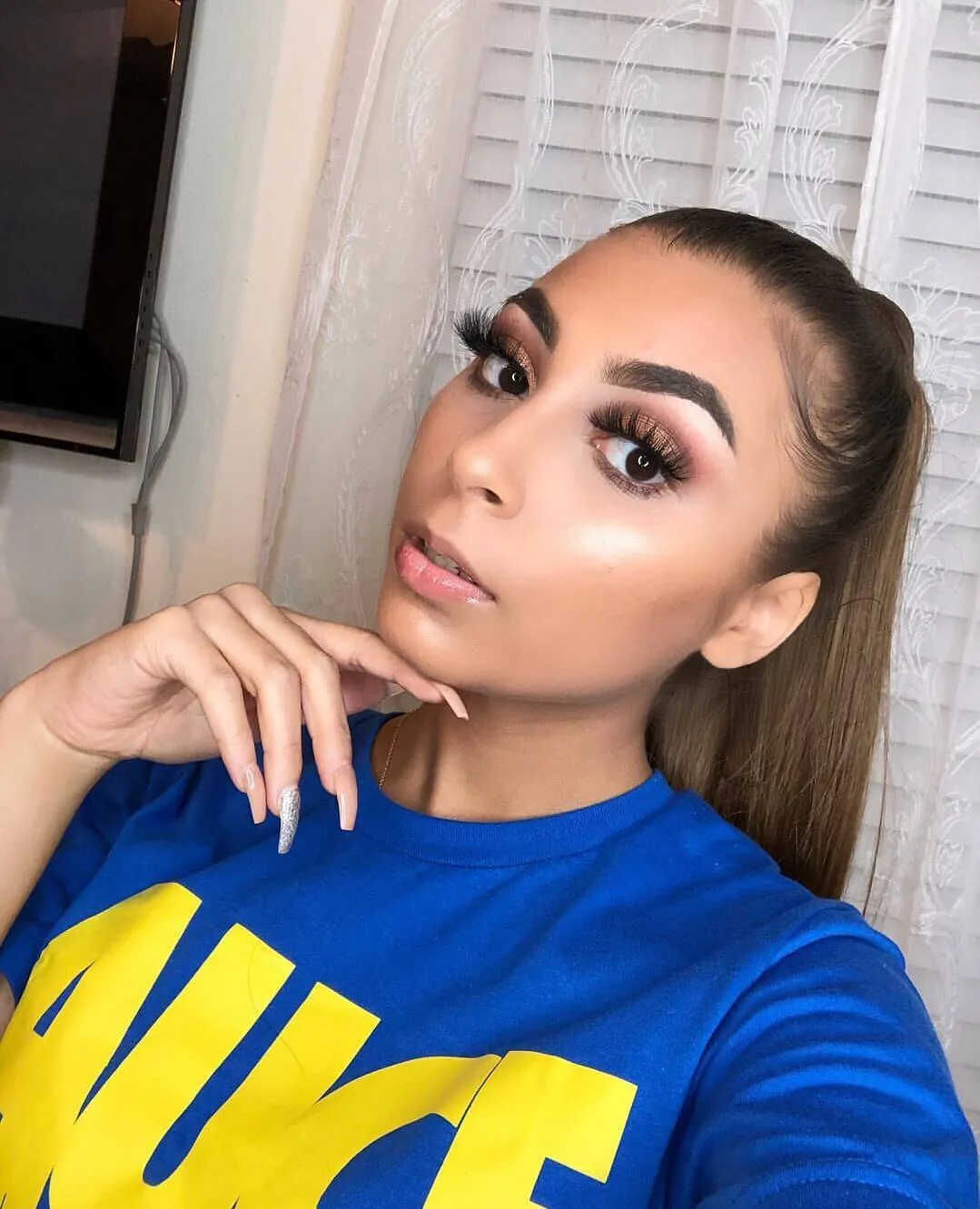 Yellow Sauce | Blue Tee